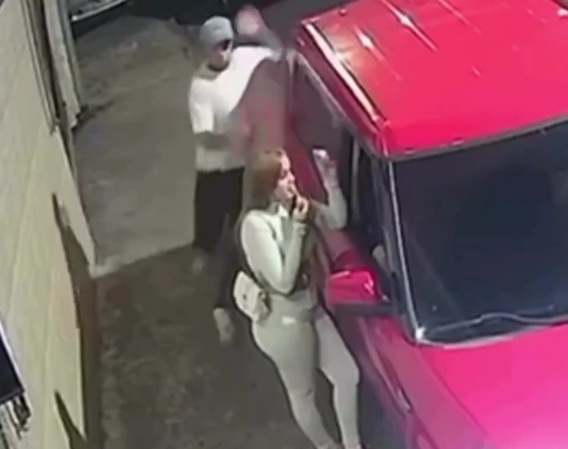 Man Attacks his Ex-Girl with Flying Kick & Beatdown.