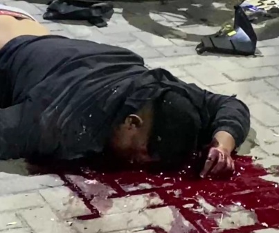 DRIVER REACTS AND RUNS OVER THIEF