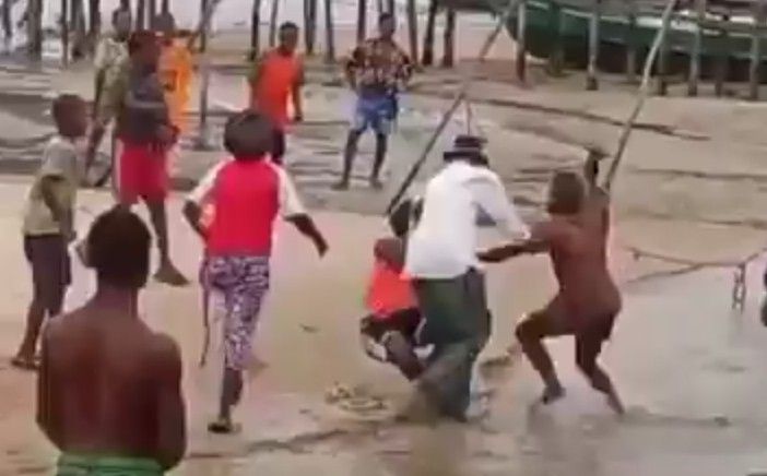 Woman Stabbed During Fight Over A Boat