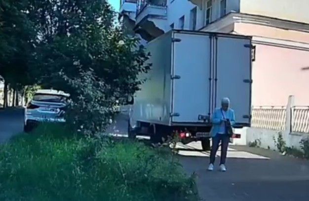 Elderly Woman Distracted By Phone Ran Over By Reversing Box Truck