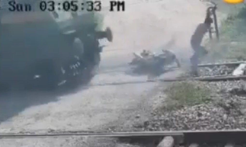 Man Trying To Cross Tracks Falls From Bike, Gets Killed By Train