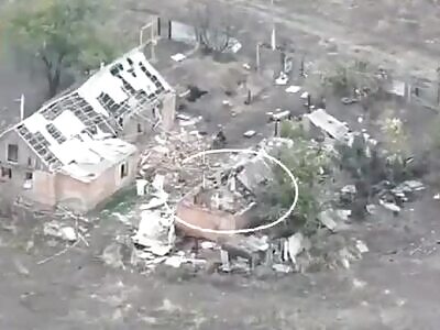 Tank buried a group of Russians.