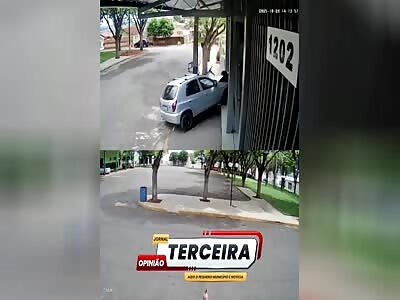  CAR AS A WEAPON: MAN TRIES TO KILL HIS WIFE