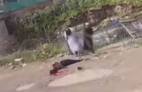 Pakistani Authorities Shoot Unarmed Protesters Killing One