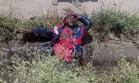 BEATING UP A MAN IN THE SEWER