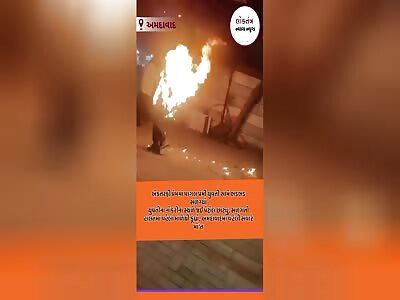 SETS HIMSELF ABLAZE OVER LOST LOVE-INTEREST