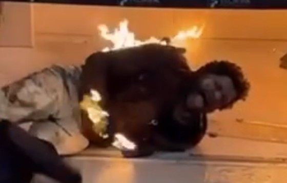 MAN SETS HIMSELF ON FIRE IN MALL