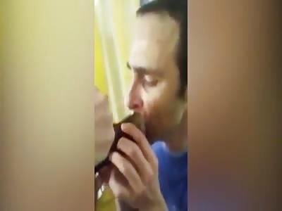 VIEWER  DISCRETION !!INMATES SMOKING THE ZOMBIE DRUG SPICE!!!