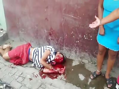 Two young people shot one died and another one is waiting for help