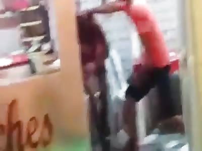 thief brutaly beating in brasil