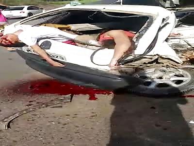 Brutal Accident Creates Human Sardines  