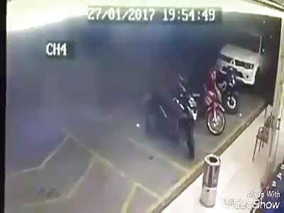 shameful thug shoots citizen 