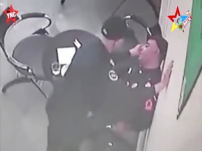 Moroccan policeman dies after suffering a sudden heart attack in a Casablanca coffee shop