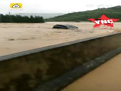 a man trapped in his car drowned 