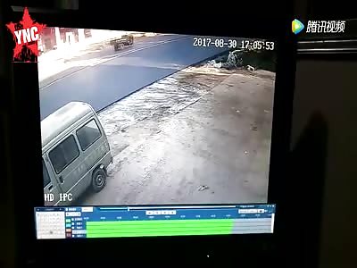 man dies in his whiteToyota AYGO