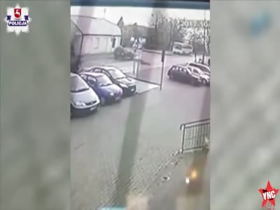 in poland 82-year-old man made a mistake with the brake.  Now Two bikers at the hospital 