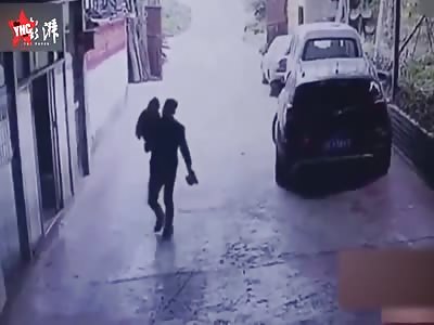 Father and son escape death with in seconds in Chongqing