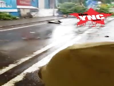 [close up version] a roasted Indian when Chartered Plane Crashes In Ghatkopar; Five dead including pilot