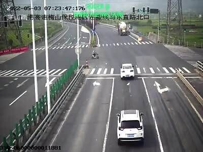 Mr. Huang received a Accident in Zhejiang