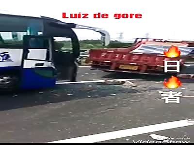 Fatal accident where several dead people are left