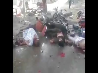 Moment a car bomb explodes + aftermath