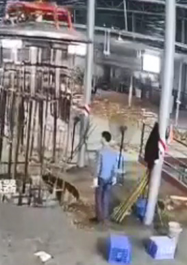 Worker Picks Wrong Time to Pick Up Machine