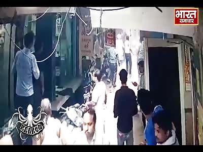 A businessman was burned in full daylight in Firozabad