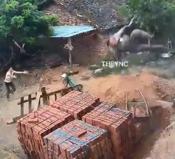 This Jerk Had His Last Day at Work