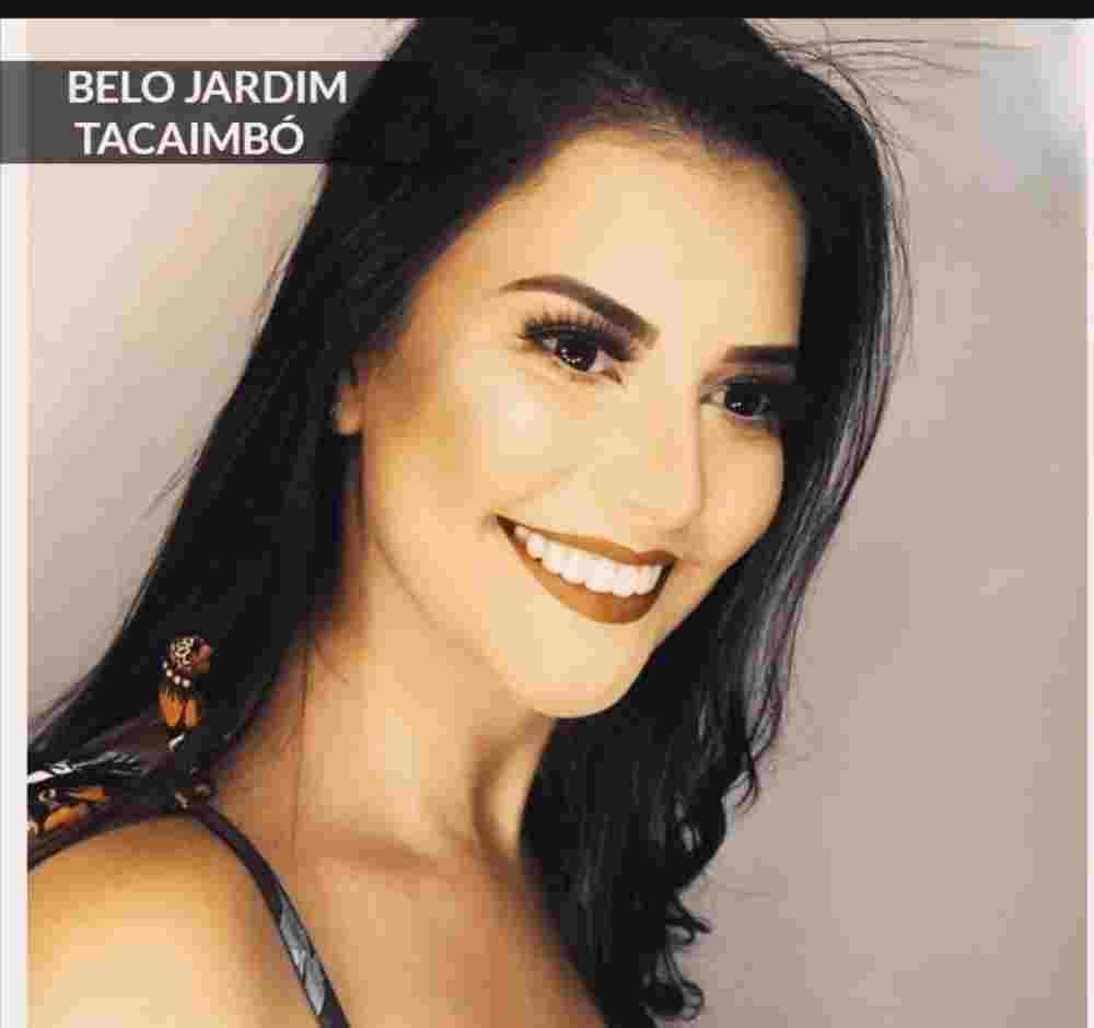 Beautiful woman dies in tragic accident