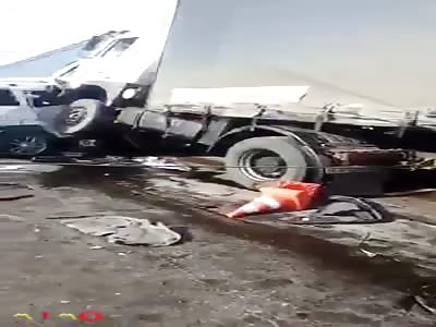 Very strong road accident several vehicles involved