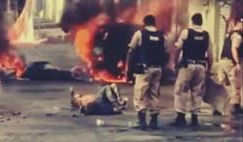 Brazil: Three Dead after Plane Crashes Into Pedestrians and Cars on Residential Street