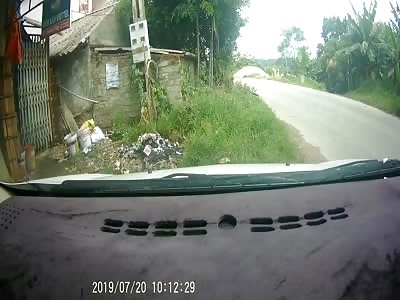 Accident Caught On Cctv: Latest News(9)