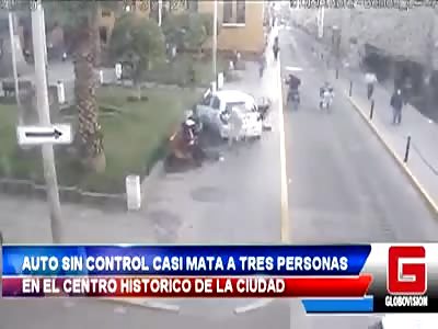 Auto enviste a niÃ±a cuando va a la escuela