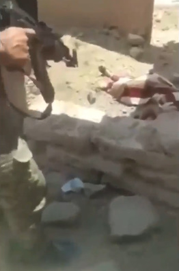 Syrian Woman Gets the Machine Gun 