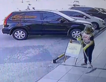 This Delivery Man Gonna Be Late