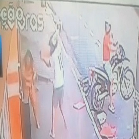 Chubby Girl Gunned Down at Close Range