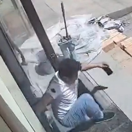 Dudes Last Phone Call