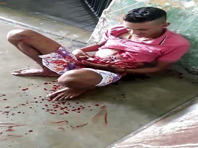 Guy cut bleeding everywhere 