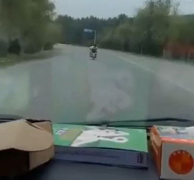 Head-on Collision Waiting to Happen (Action Starts at 1ï¼š42)  