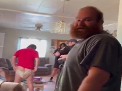 SHOCK: Predator Sting Op.. Man Meets 11 year old Wearing a Diaper