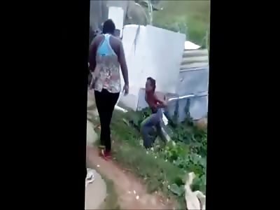 Hot Double TOPLESS Ghetto Catfight 