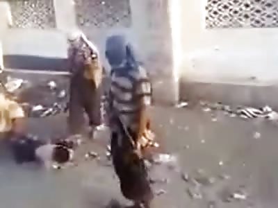 YEMEN'S POPULAR RESISTANCE HOLD AND KILL HOUTHI FIGHTER