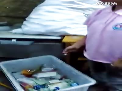  Chinese abusing minors