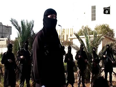 ISIS uses a mobile device to detonate captives (HD version)